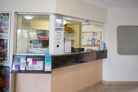 Miami Beachside Holiday Apartments - New Castle Holiday 2