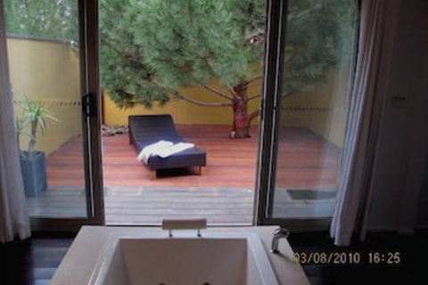 Blue Cliffs Retreat - New Castle Holiday 6