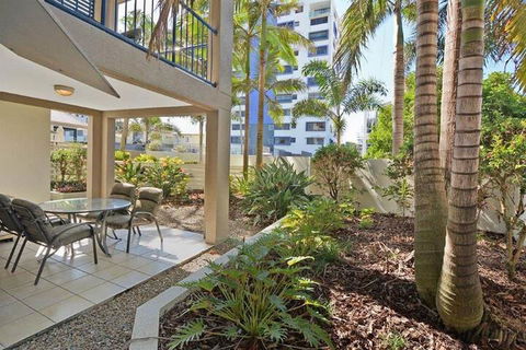 Raffles Mooloolaba - New Castle Holiday 4
