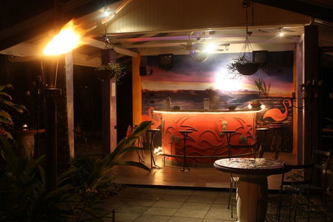 Pink Flamingo Resort - New Castle Holiday 3