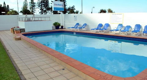 The Shore Apartments - New Castle Holiday 3