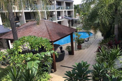 Burleigh Palms Holiday Apartments - New Castle Holiday 0