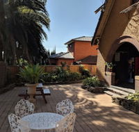 Burwood Bed And Breakfast - New Castle Holiday