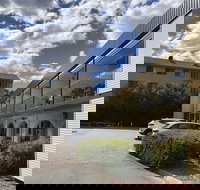 Canberra Short Term and Holiday Accommodation - New Castle Holiday