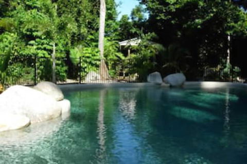 Boutique Bungalows - New Castle Holiday 4