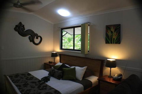 Boutique Bungalows - New Castle Holiday 7