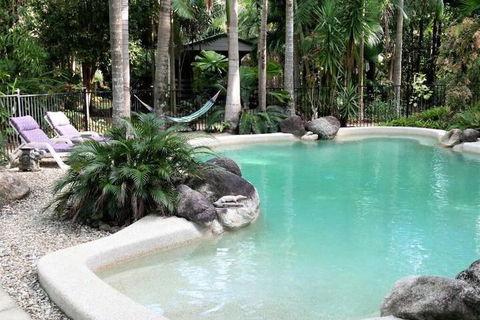 Boutique Bungalows - New Castle Holiday 3