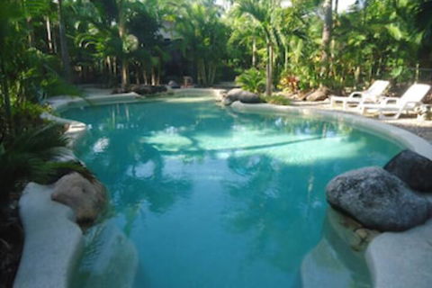Boutique Bungalows - New Castle Holiday 0