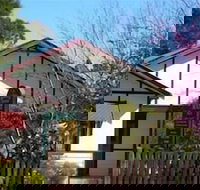 Belgravia Mountain Guest House - New Castle Holiday