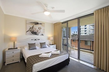 Rainbow Commodore Apartments - New Castle Holiday 4