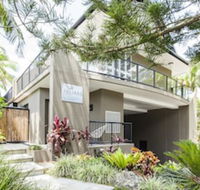 Julians Apartments - New Castle Holiday