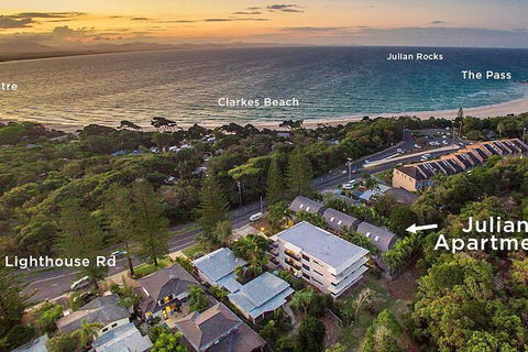 Julians Apartments - New Castle Holiday 1