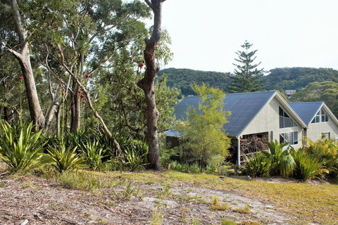 Nelson Bay Bed & Breakfast - New Castle Holiday 4