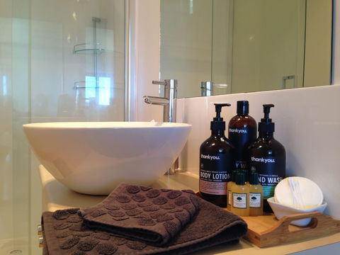 Arjuna Ridge Bed & Breakfast - New Castle Holiday 6