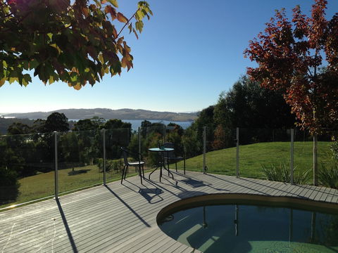 Arjuna Ridge Bed & Breakfast - New Castle Holiday 2