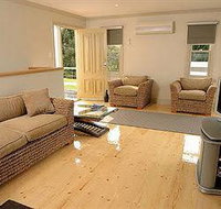 Ballarat Miners Cottages - New Castle Holiday