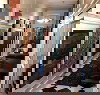 The Chalet Guesthouse and Studio - New Castle Holiday