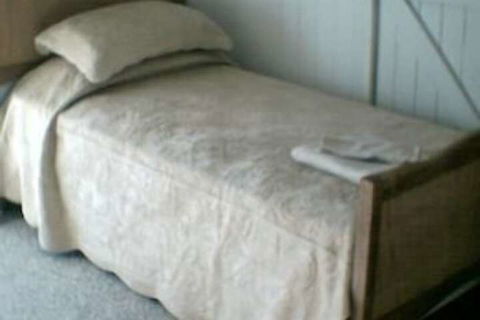 Staple House Bed And Breakfast - New Castle Holiday 7