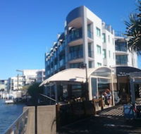 La Promenade - New Castle Holiday