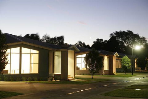 Tindarra Resort - New Castle Holiday 4