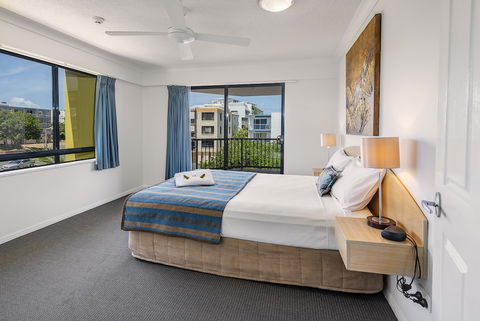 Belaire Place - New Castle Holiday 5