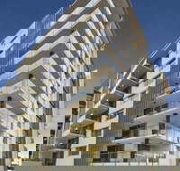 Quest Breakfast Creek - New Castle Holiday