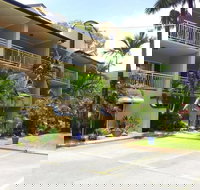 The York Beachfront Holiday Apartments - New Castle Holiday