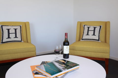 H Boutique Hotel - New Castle Holiday 2