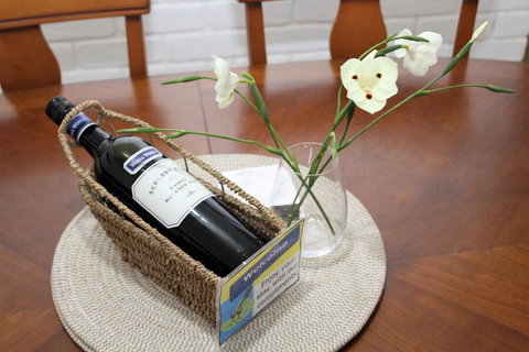 3 MELALEUCA - New Castle Holiday 1