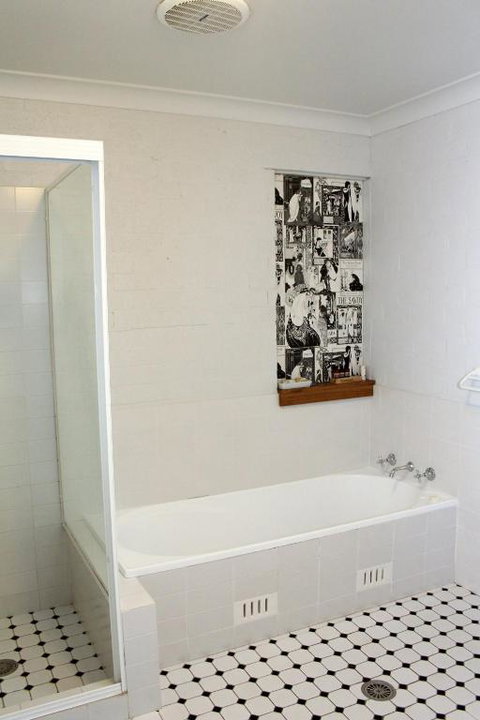 3 MELALEUCA - New Castle Holiday 4