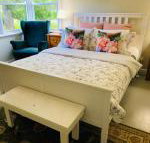 Bush Retreat Farm House - New Castle Holiday