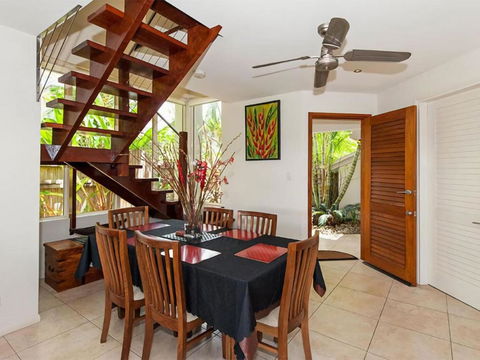 Tropical Oasis 8 Templemoon - New Castle Holiday 6