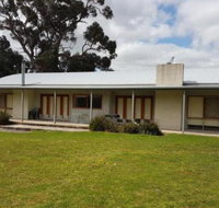 Classic Retreat - New Castle Holiday