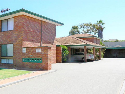 Geraldton Holiday Unit With Free Netflix - New Castle Holiday 6
