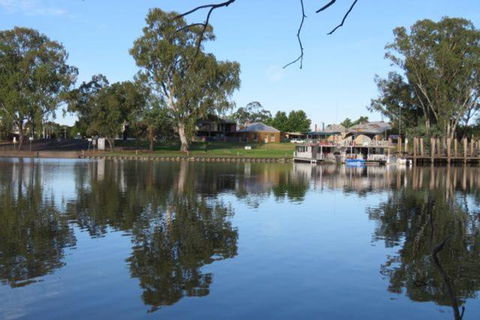 Wentworth Wharf B & B - New Castle Holiday 3