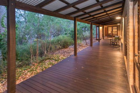 Peppi Pool Delight - New Castle Holiday 0