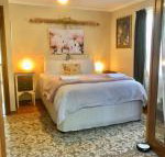 SEAeSCAPE Apollo Bay - New Castle Holiday