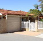 Geraldton Luxury Retreat 2 with free Netflix - New Castle Holiday