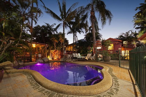 Travellers Oasis - Hostel - New Castle Holiday 4