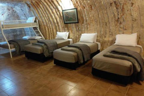 Zen Underground B & B - New Castle Holiday 4