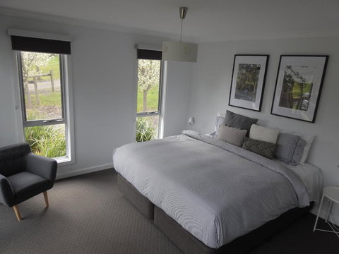 Alyonah Daylesford - New Castle Holiday 2