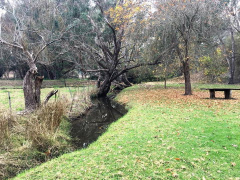 Historic Oak Hill House Estate Truffle Gourmet Festival Region - New Castle Holiday 1