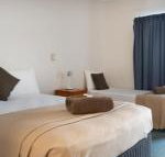 Accommodation on Denham - New Castle Holiday