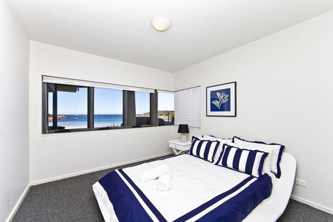 Sails On The Beachfront Exclusive Seaside Home - New Castle Holiday 2