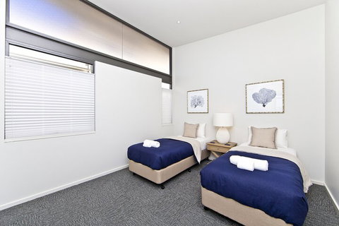 Sails On The Beachfront Exclusive Seaside Home - New Castle Holiday 5