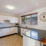 Spacious Modern & Walk To The Beach! - New Castle Holiday 0