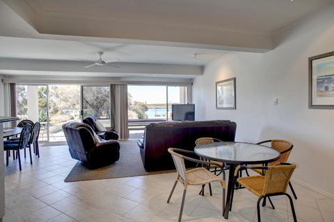 Bay Bliss In Coffin Bay - New Castle Holiday 4