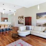 Breath Taking Waterfront! - New Castle Holiday 1