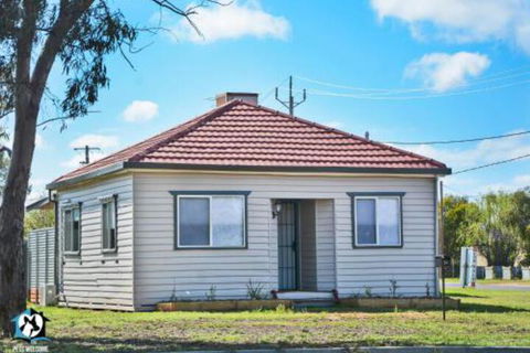 Just Renovated 2BR Cottage In Heart Of Wentworth - New Castle Holiday 3