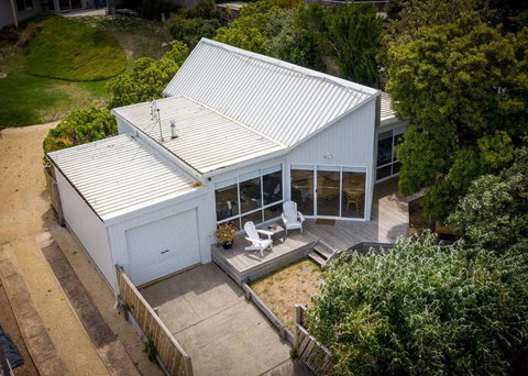 47 Baker Street - New Castle Holiday 5